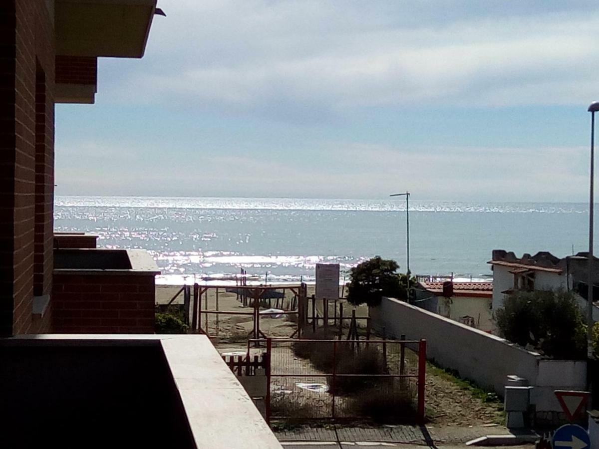 Tula 4 - Appartamento Vista Mare Passoscuro Exteriér fotografie