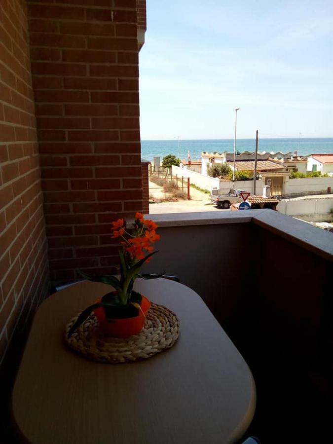 Tula 4 - Appartamento Vista Mare Passoscuro Exteriér fotografie